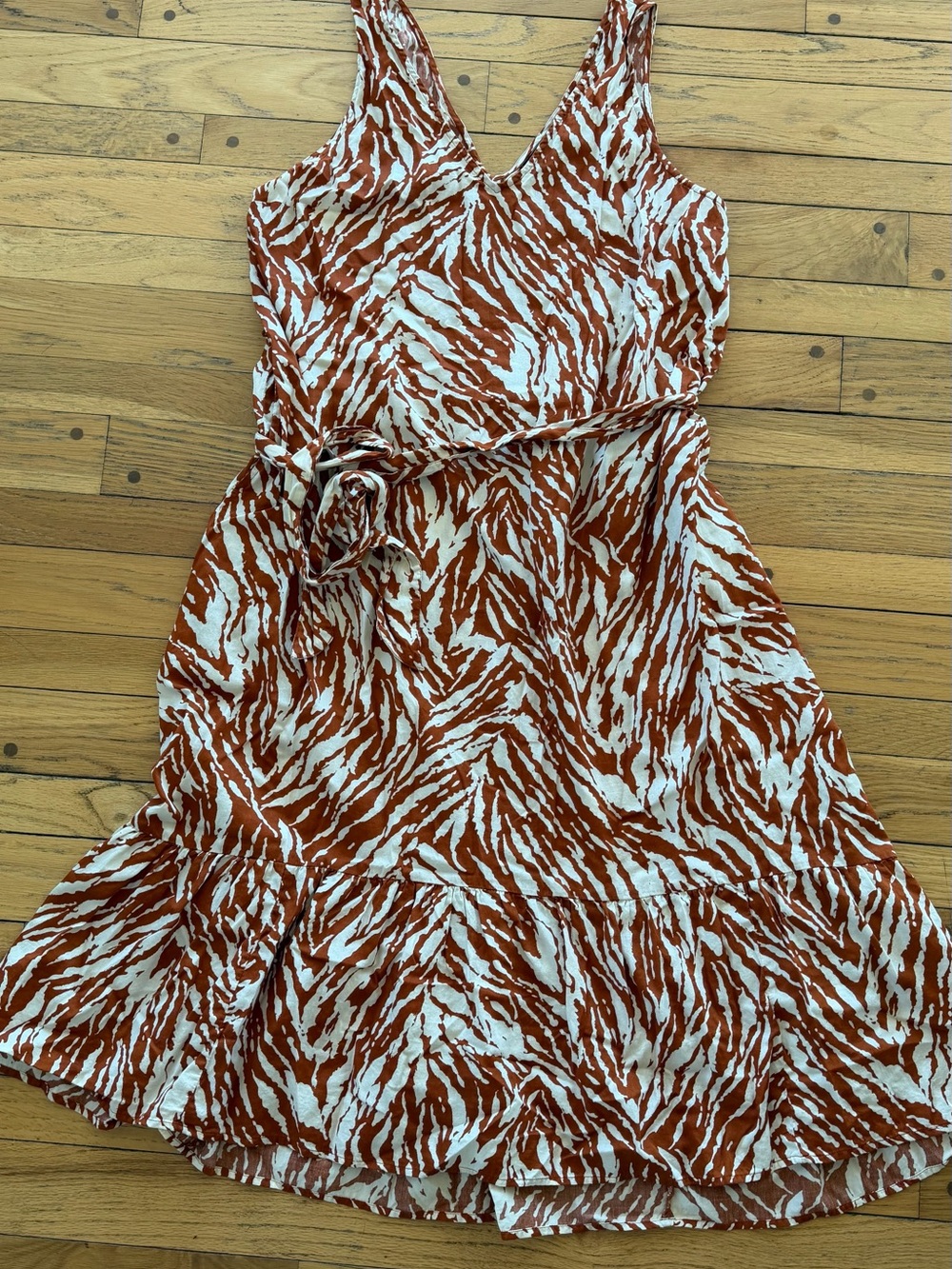 GAP Rust and White Zebra-Print V-Neck Midi Dress
